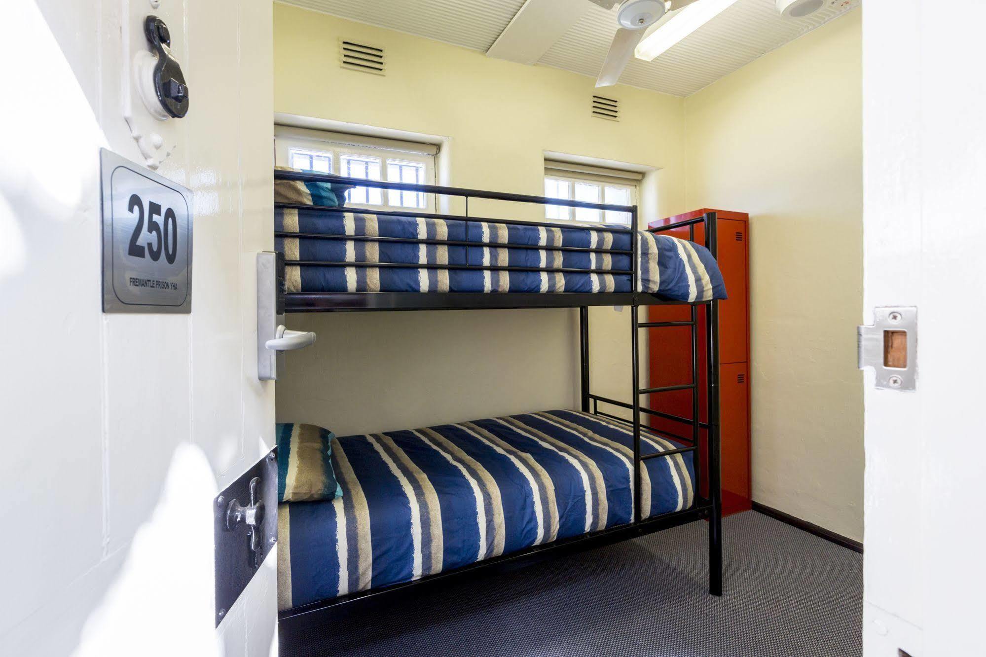 Yha Fremantle Prison Hostel Ngoại thất bức ảnh